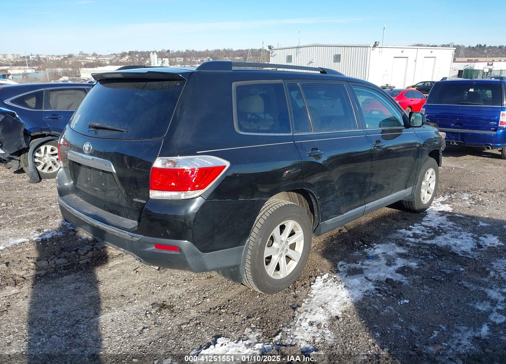 2013 TOYOTA HIGHLANDER SE V6 VIN: 5TDBK3EHXDS188984