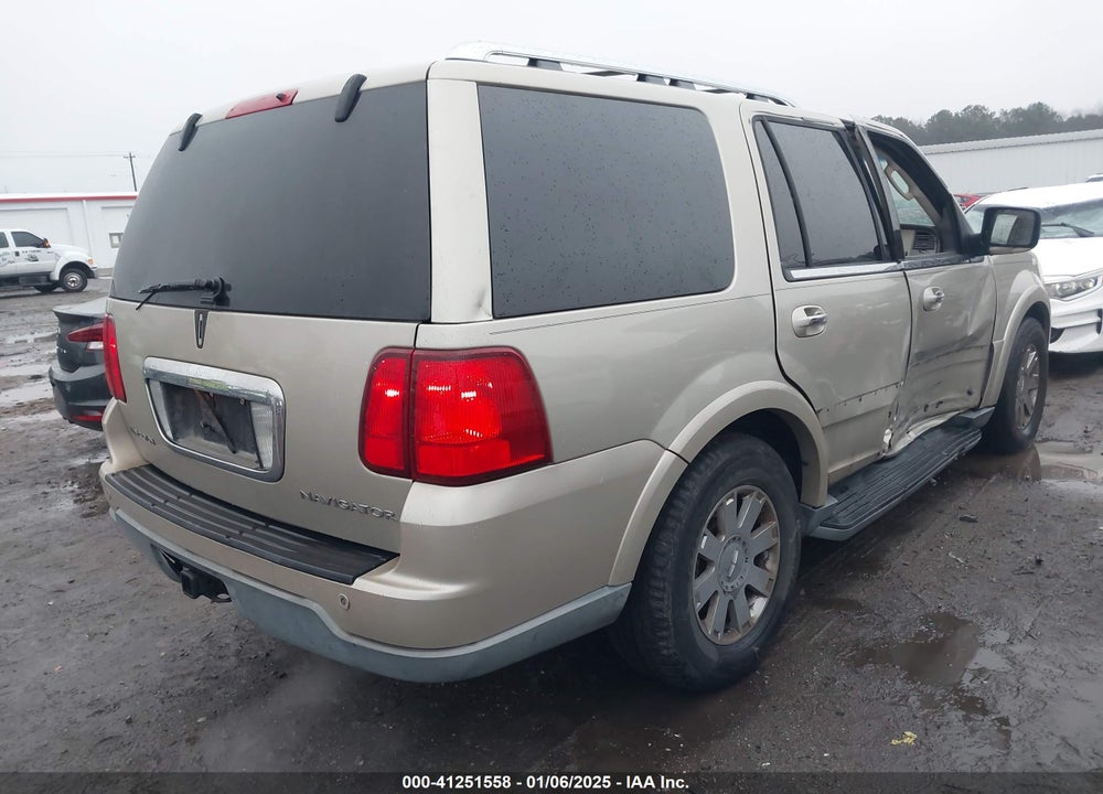 2004 LINCOLN NAVIGATOR VIN: 5LMFU28R24LJ21459