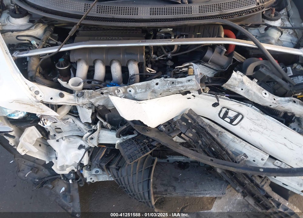 2011 HONDA CR-Z VIN: JHMZF1D62BS013834