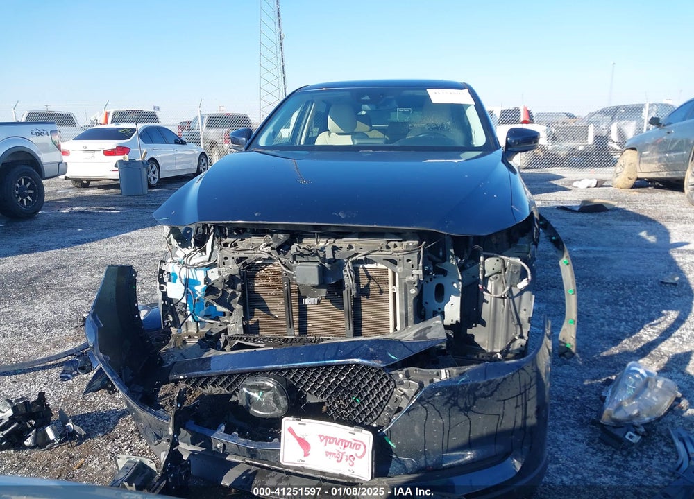 2018 MAZDA CX-5 TOURING VIN: JM3KFACM1J0411704