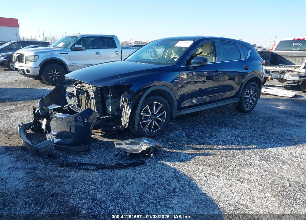 2018 MAZDA CX-5 TOURING VIN: JM3KFACM1J0411704