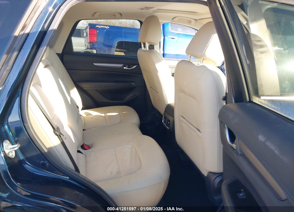 2018 MAZDA CX-5 TOURING VIN: JM3KFACM1J0411704