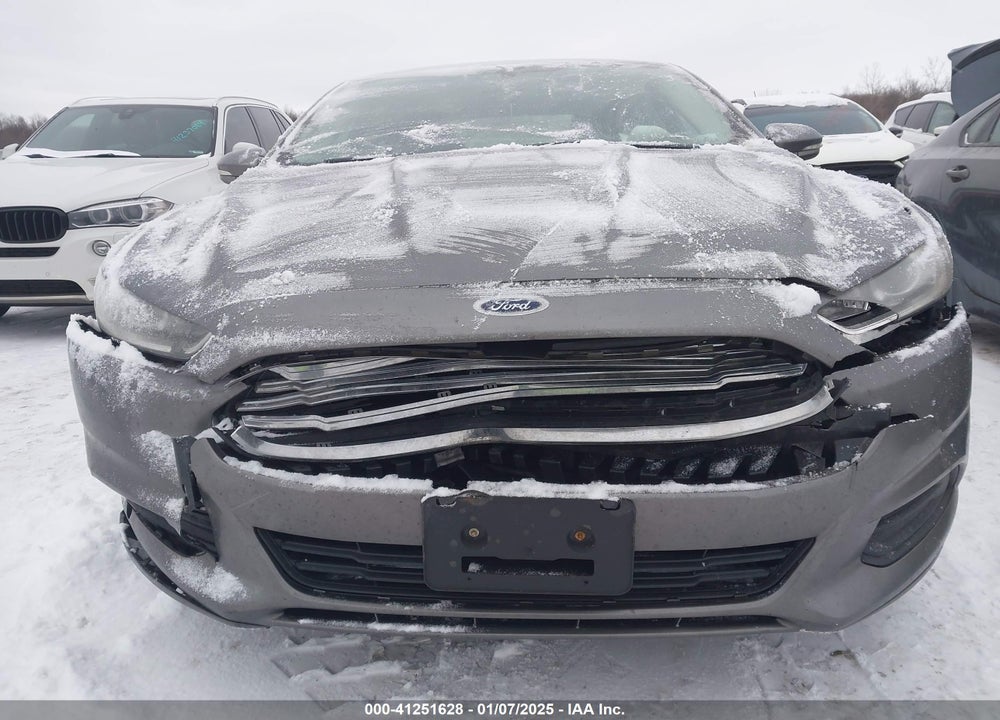 2013 FORD FUSION SE VIN: 3FA6P0H71DR384812