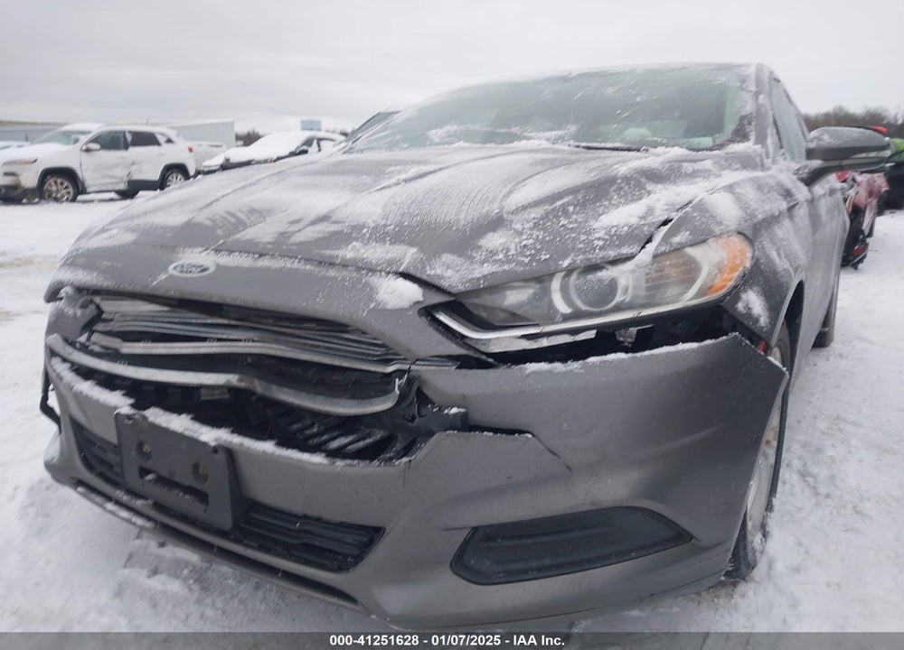 2013 FORD FUSION SE VIN: 3FA6P0H71DR384812