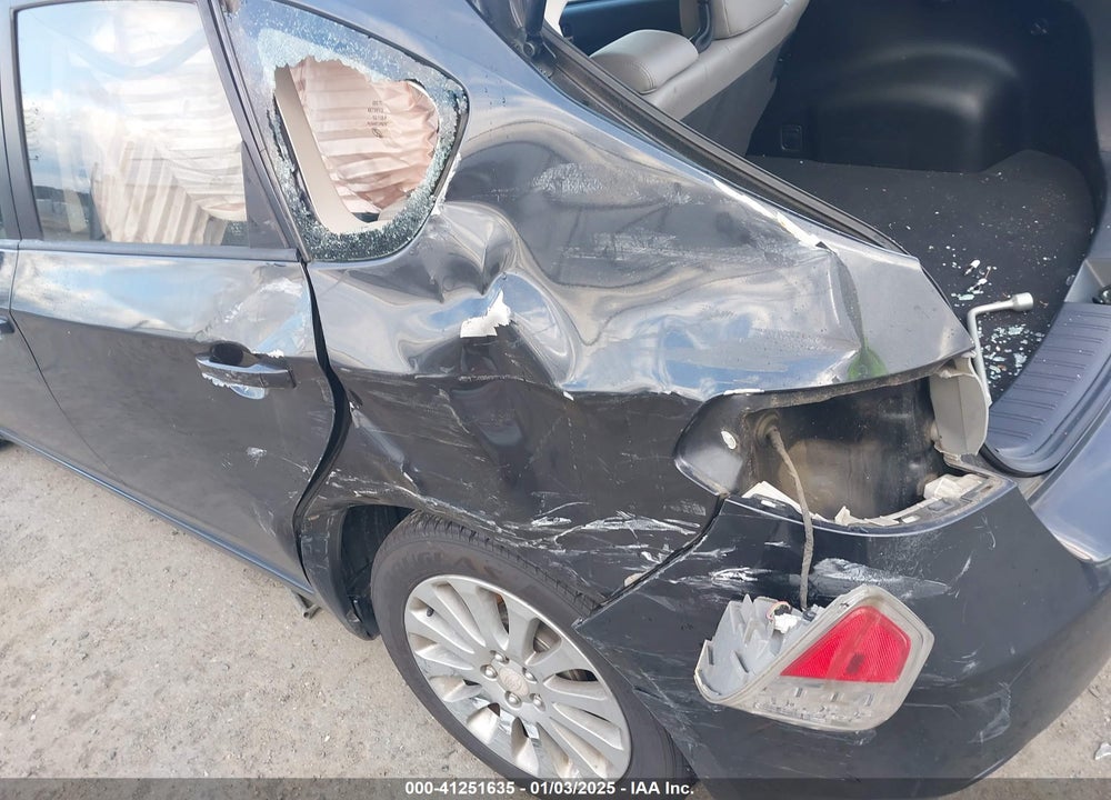 2009 SUBARU IMPREZA VIN: JF1GH60699H817230