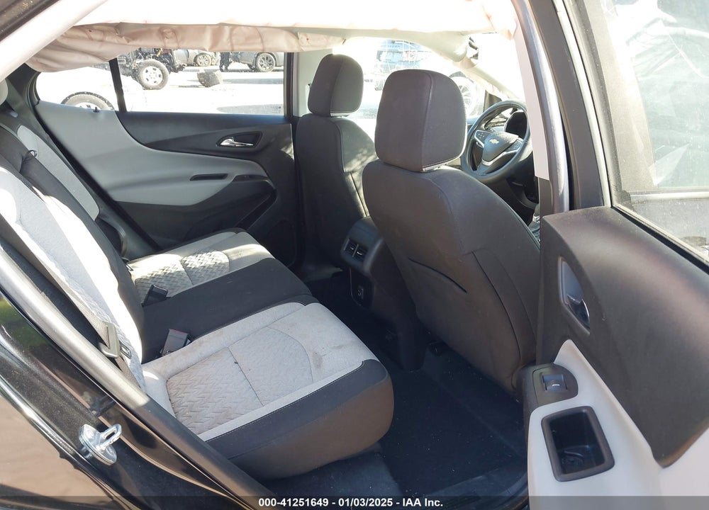 2022 CHEVROLET EQUINOX FWD LS VIN: 2GNAXHEV4N6136706