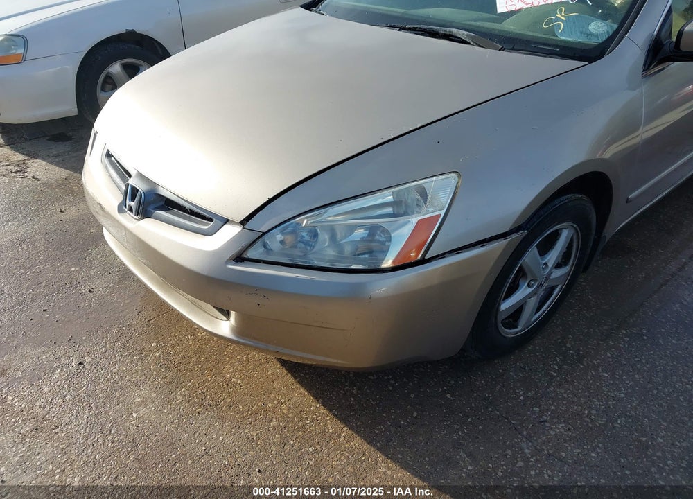 2004 HONDA ACCORD 2.4 EX VIN: 1HGCM56874A115272