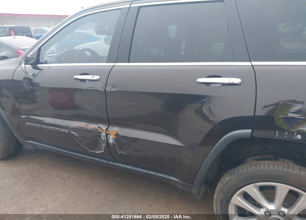2017 JEEP GRAND CHEROKEE VIN: 1C4RJEBG0HC614567