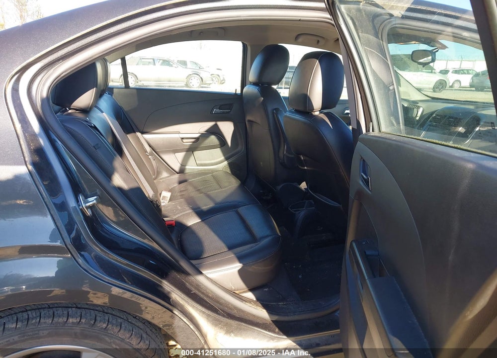 2016 CHEVROLET SONIC VIN: 1G1JE5SB8G4151889
