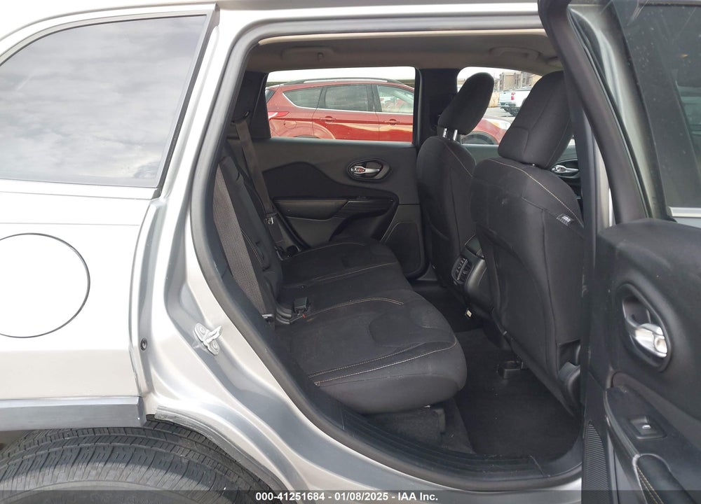2016 JEEP CHEROKEE LATITUDE VIN: 1C4PJLCB2GW362915