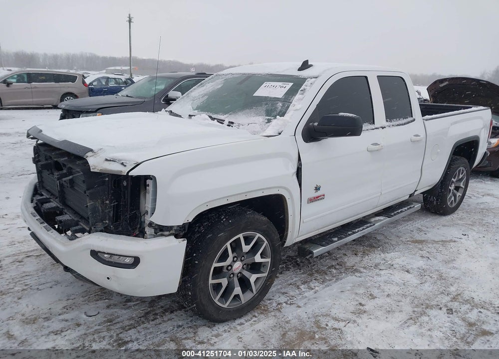 2018 GMC SIERRA 1500 SLT VIN: 1GTV2NEC8JZ373526