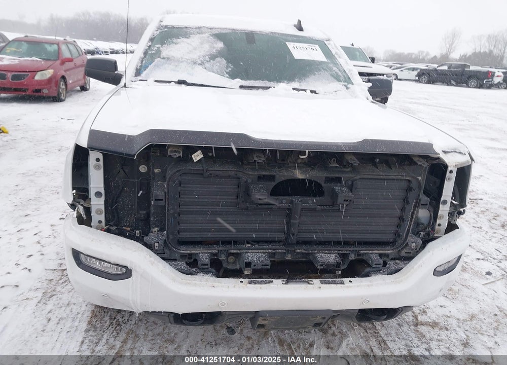 2018 GMC SIERRA 1500 SLT VIN: 1GTV2NEC8JZ373526