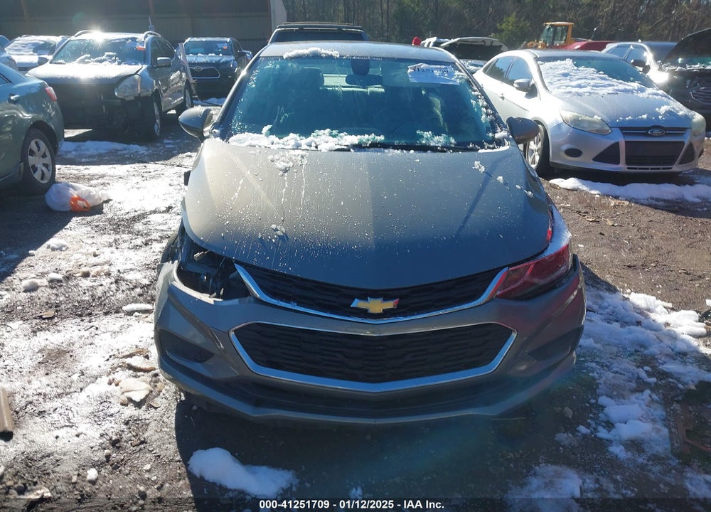 2017 CHEVROLET CRUZE VIN: 1G1BE5SM4H7176312
