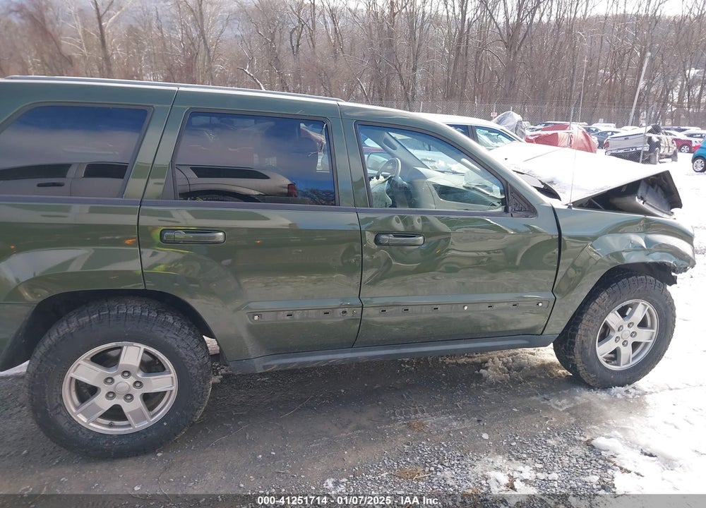 2007 JEEP GRAND CHEROKEE LAREDO VIN: 1J8GR48K37C656177