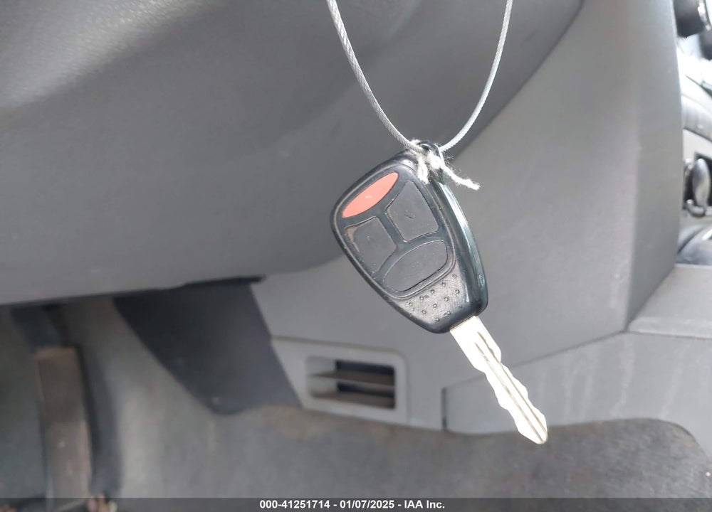 2007 JEEP GRAND CHEROKEE LAREDO VIN: 1J8GR48K37C656177