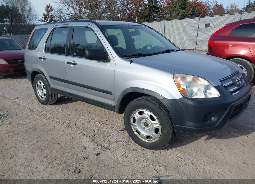 2005 HONDA CR-V LX VIN: JHLRD68595C007942