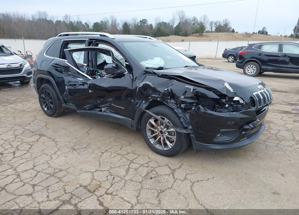 2019 JEEP CHEROKEE LATITUDE PLUS FWD VIN: 1C4PJLLB8KD204504