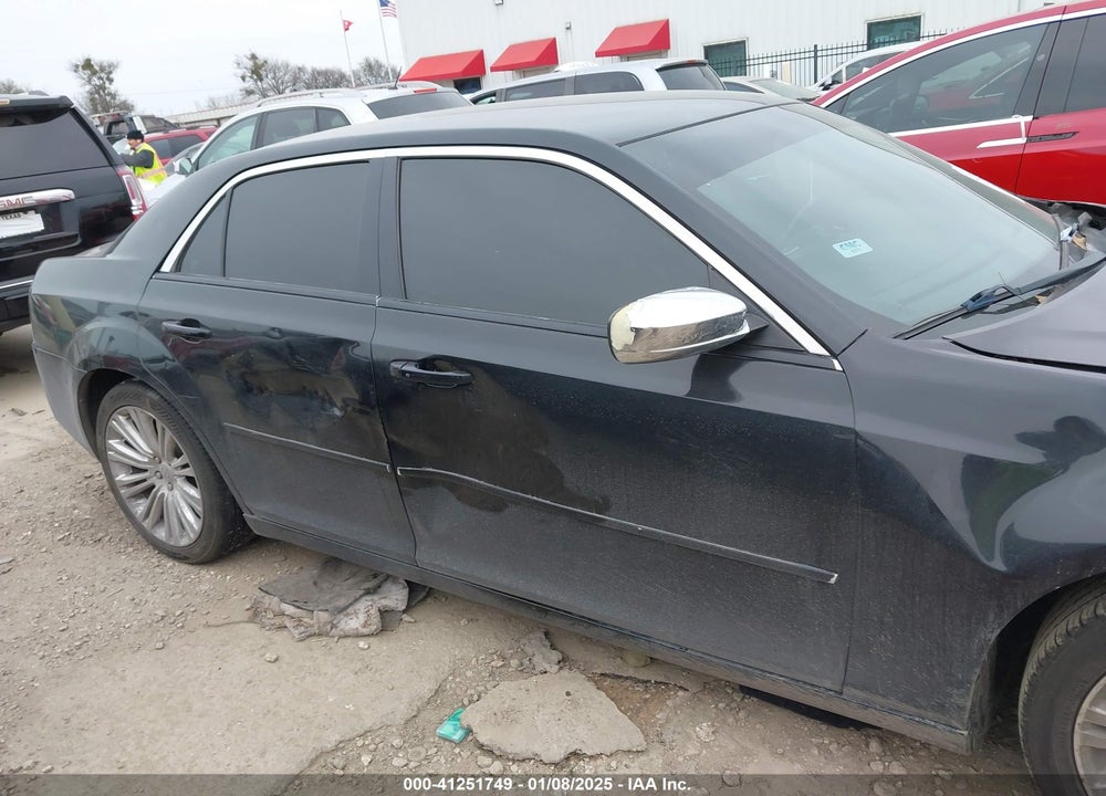 2014 CHRYSLER 300 VIN: 2C3CCAAG9EH327252