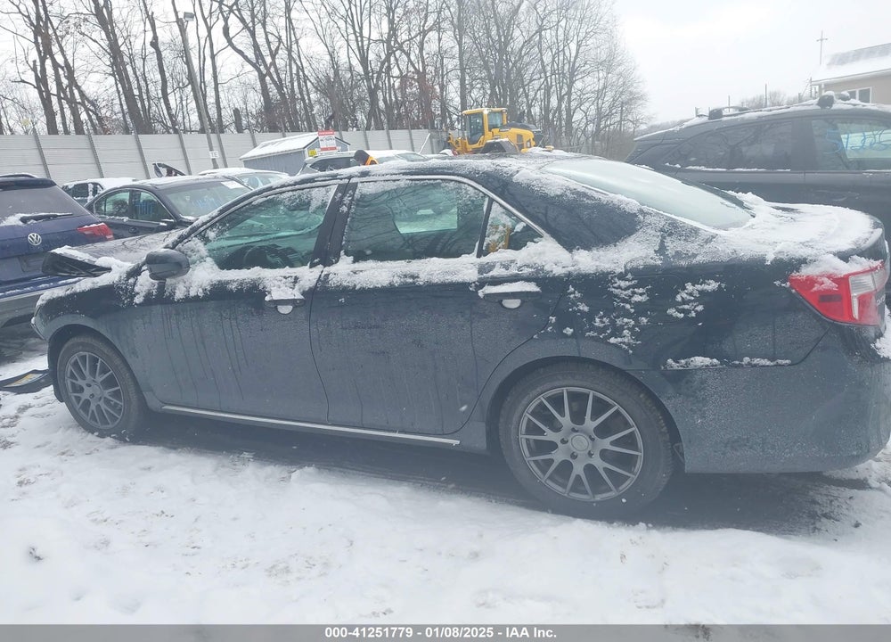 2014 TOYOTA CAMRY XLE VIN: 4T4BF1FK0ER355547