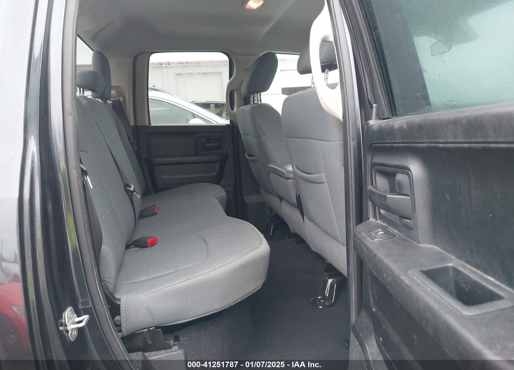 2013 RAM 1500 EXPRESS VIN: 1C6RR7FT7DS701692