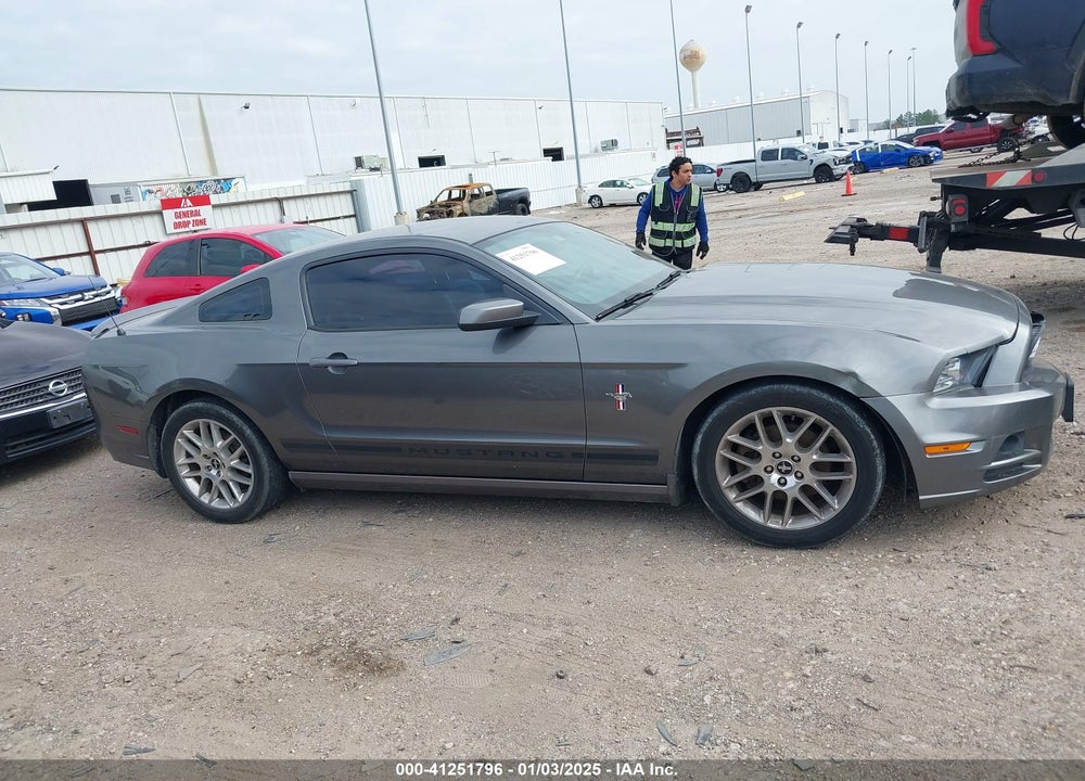 2013 FORD MUSTANG VIN: 1ZVBP8AM9D5264134