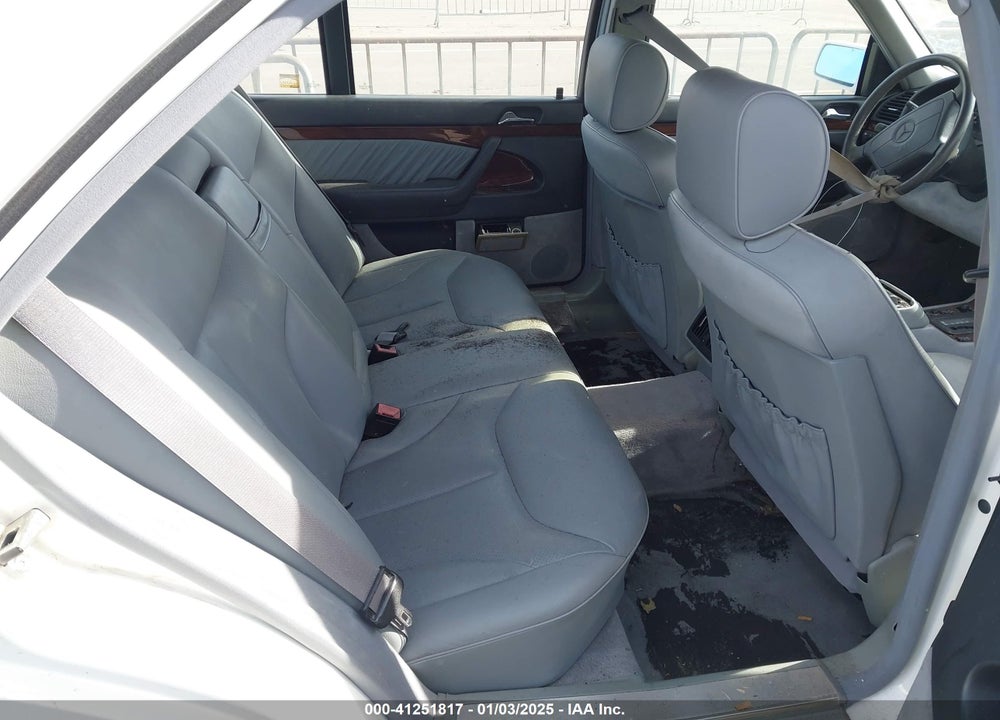 1995 MERCEDES-BENZ S 420 VIN: WDBGA43E8SA239852