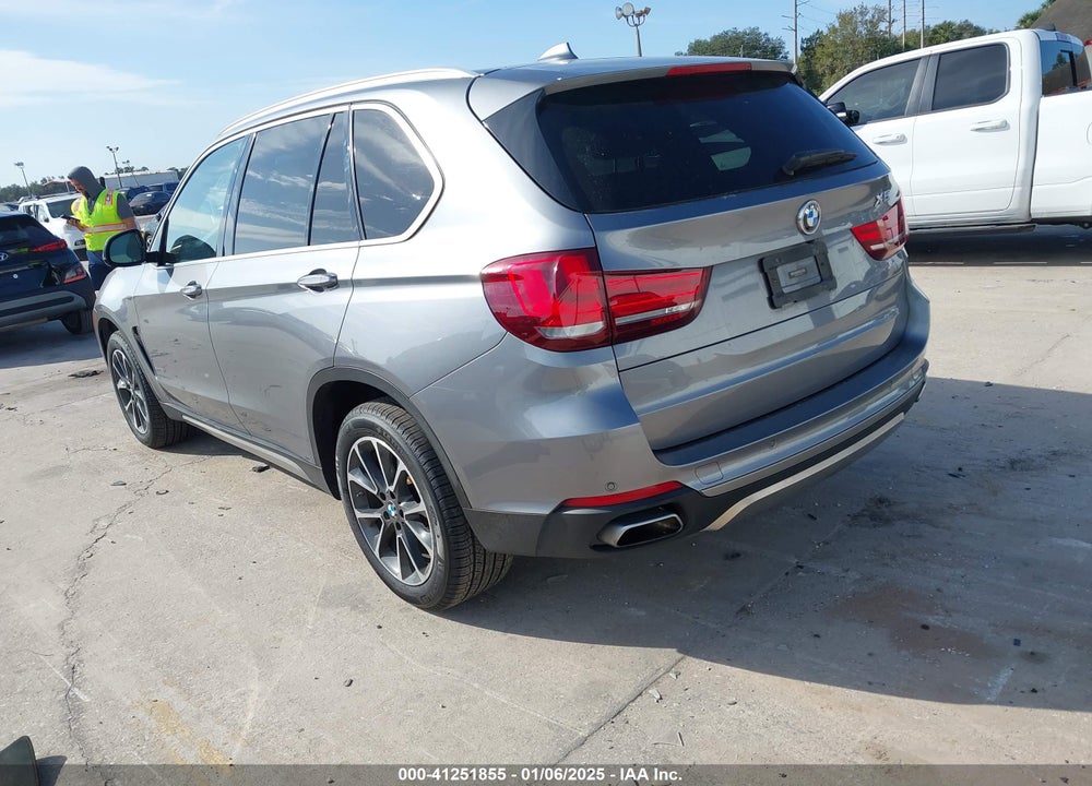 2018 BMW X5 VIN: 5UXKR0C51JL073396