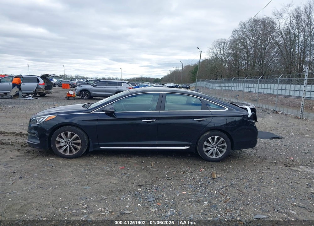 2016 HYUNDAI SONATA SPORT VIN: 5NPE34AF0GH281026