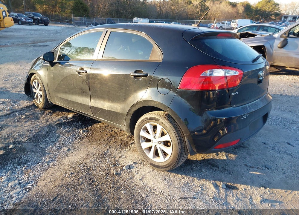 2013 KIA RIO VIN: KNADN5A39D6175517
