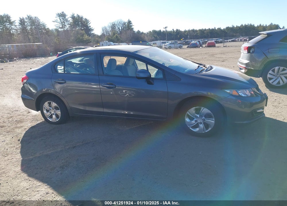 2013 HONDA CIVIC VIN: 2HGFB2F57DH594821