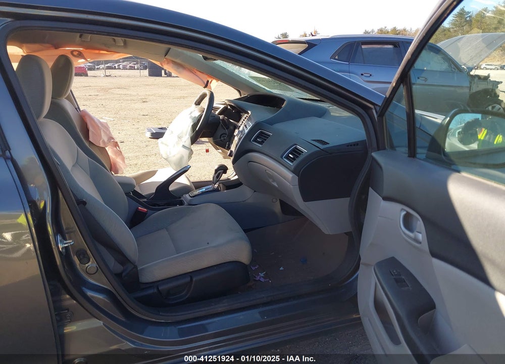 2013 HONDA CIVIC VIN: 2HGFB2F57DH594821
