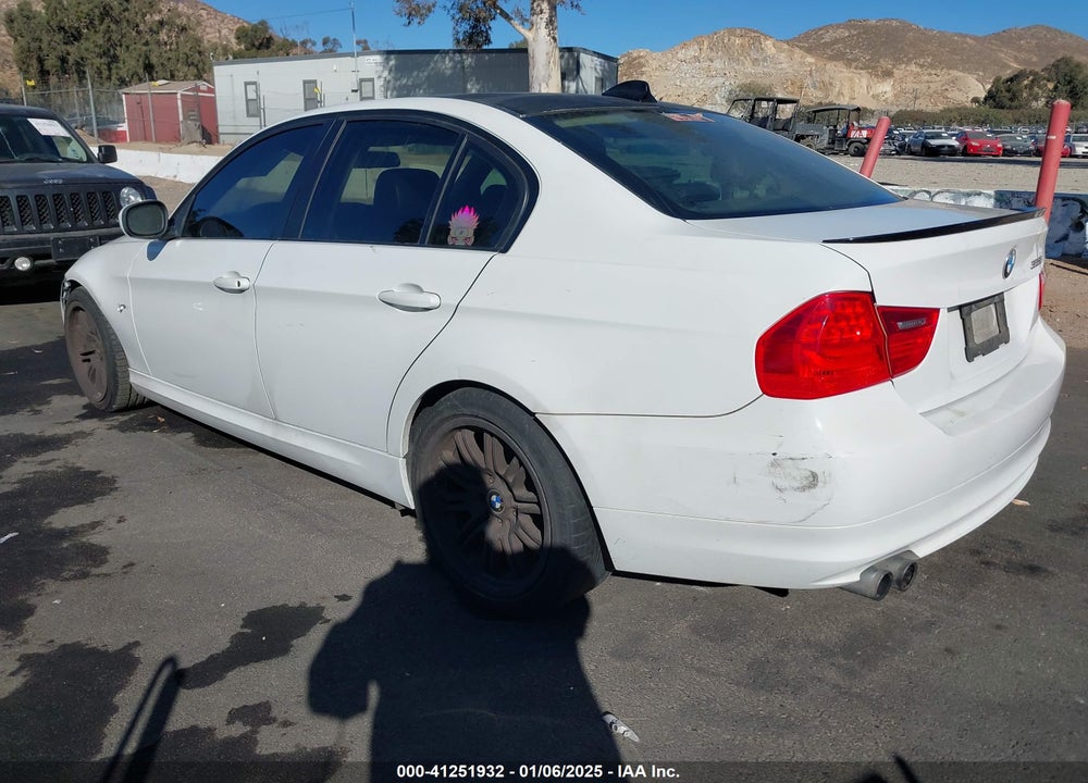 2010 BMW 328I VIN: WBAPH7G56ANM53414