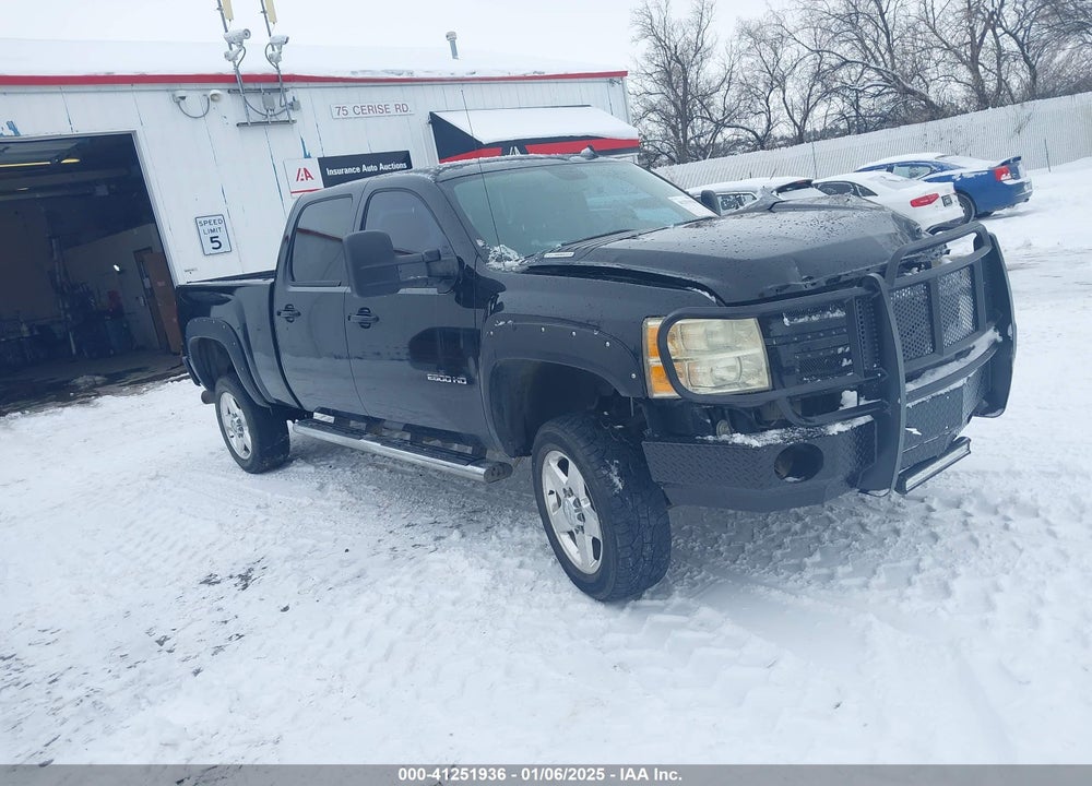 2014 CHEVROLET SILVERADO 2500HD LTZ VIN: 1GC1KYE8XEF119934