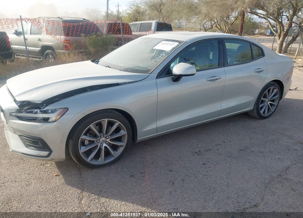 2021 VOLVO S60 T5 MOMENTUM VIN: 7JR102FK3MG094575