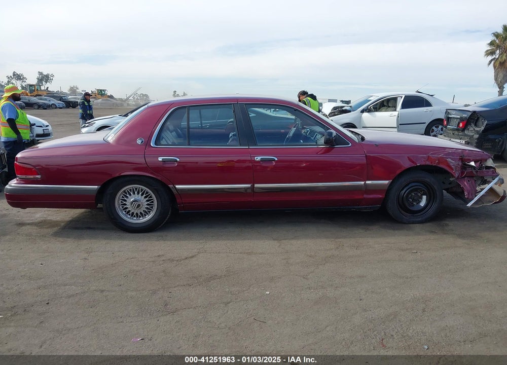 1992 MERCURY GRAND MARQUIS LS VIN: 2MECM75W6NX665273