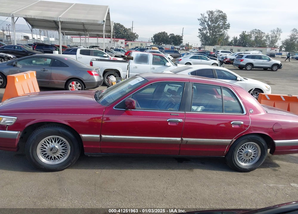 1992 MERCURY GRAND MARQUIS LS VIN: 2MECM75W6NX665273