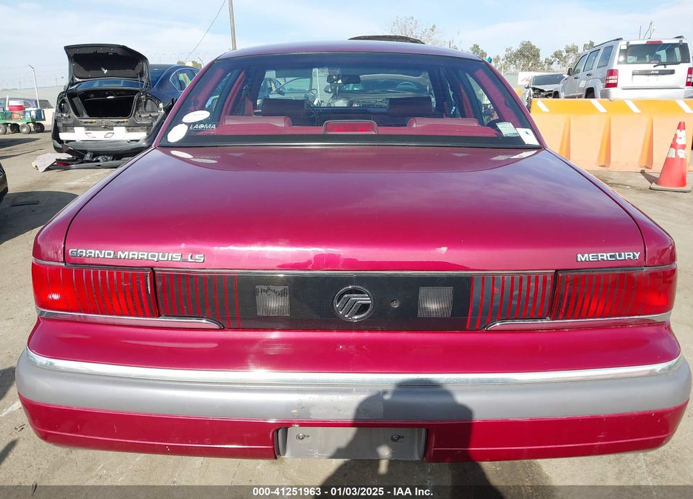 1992 MERCURY GRAND MARQUIS LS VIN: 2MECM75W6NX665273