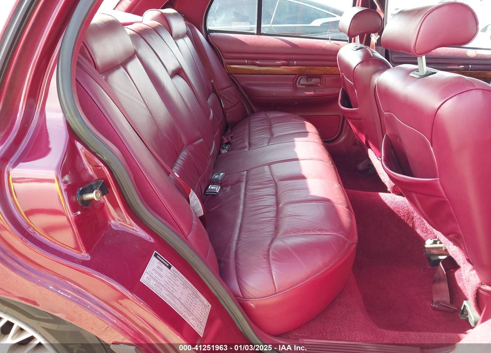 1992 MERCURY GRAND MARQUIS LS VIN: 2MECM75W6NX665273