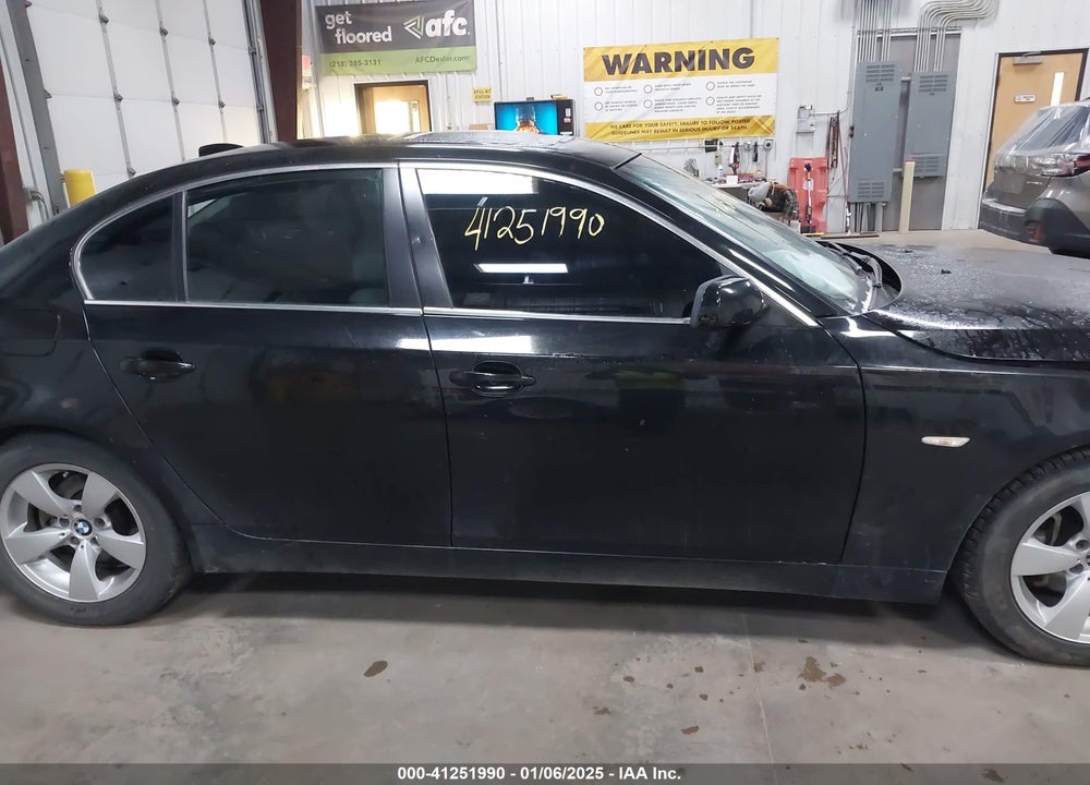 2005 BMW 530I VIN: WBANA73585CR59166