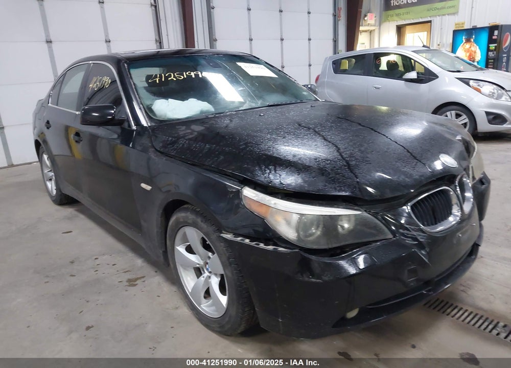 2005 BMW 530I VIN: WBANA73585CR59166