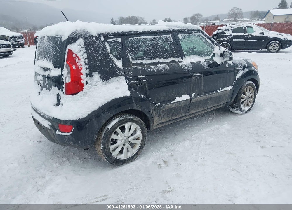 2012 KIA SOUL VIN: KNDJT2A61C7381654