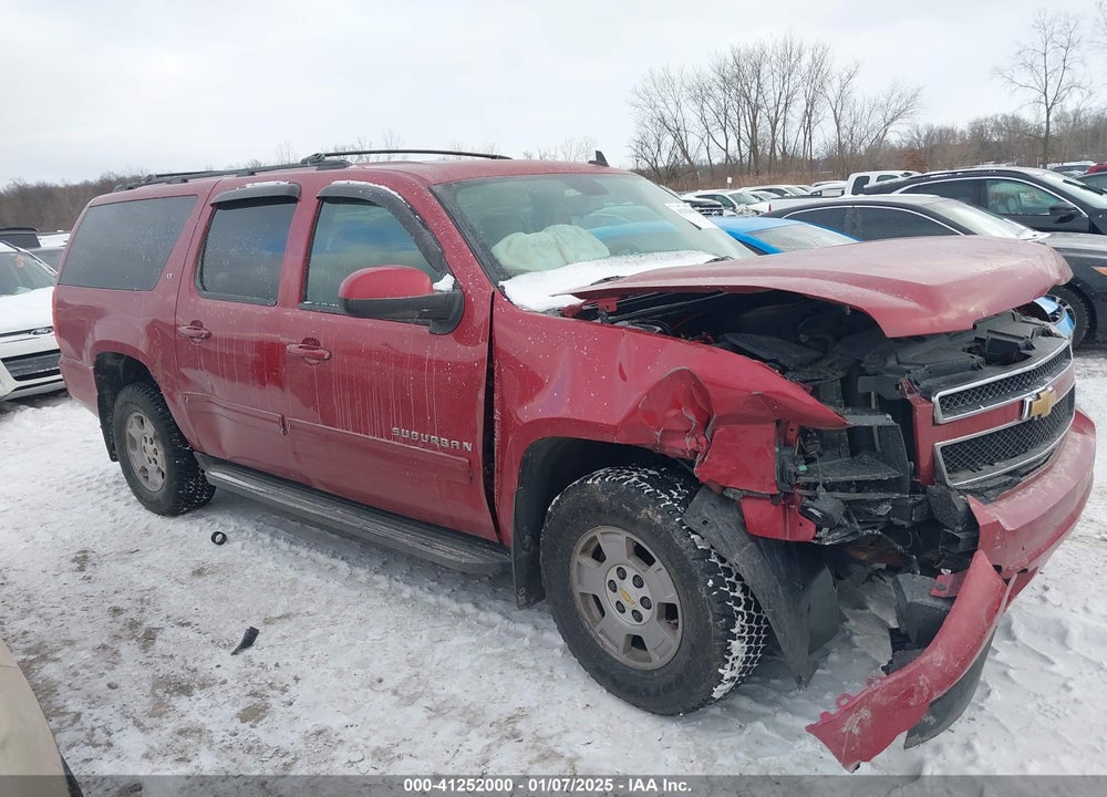 2013 CHEVROLET SUBURBAN 1500 VIN: 1GNSKJE73DR221583