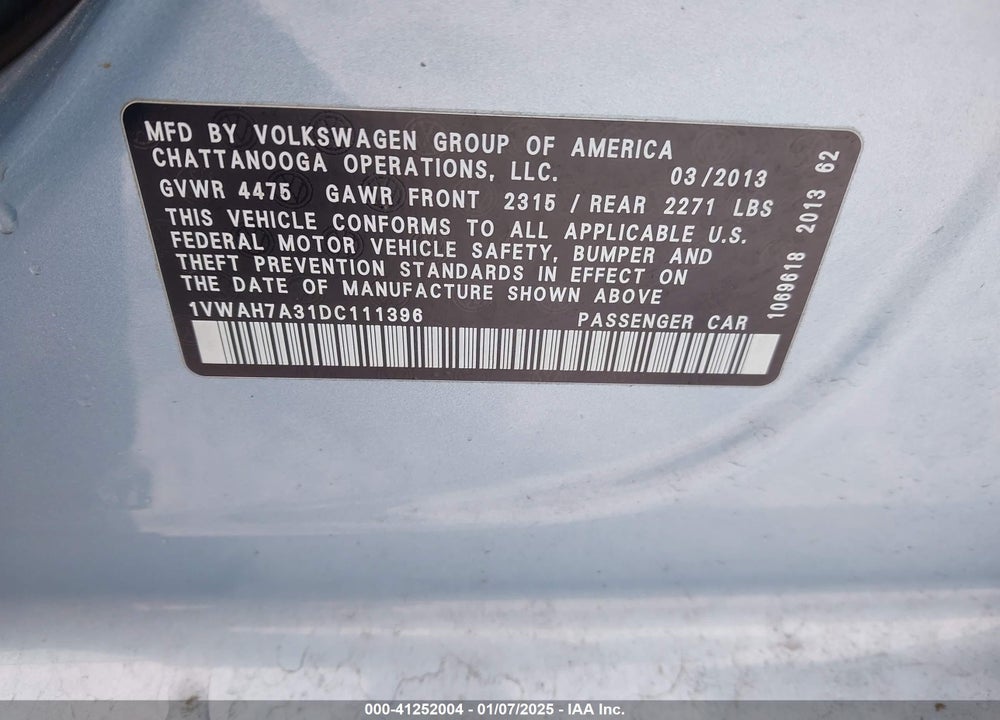 2013 VOLKSWAGEN PASSAT VIN: 1VWAH7A31DC111396