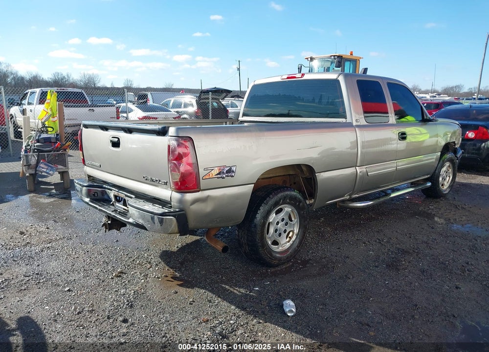 2003 CHEVROLET SILVERADO K1500 VIN: 2GCEK19T431124042
