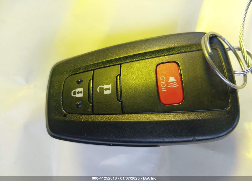 2021 TOYOTA COROLLA VIN: JTND4MBE6M3125784