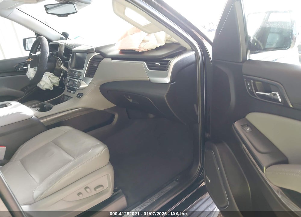 2020 CHEVROLET SUBURBAN VIN: 1GNSCHKC2LR195600