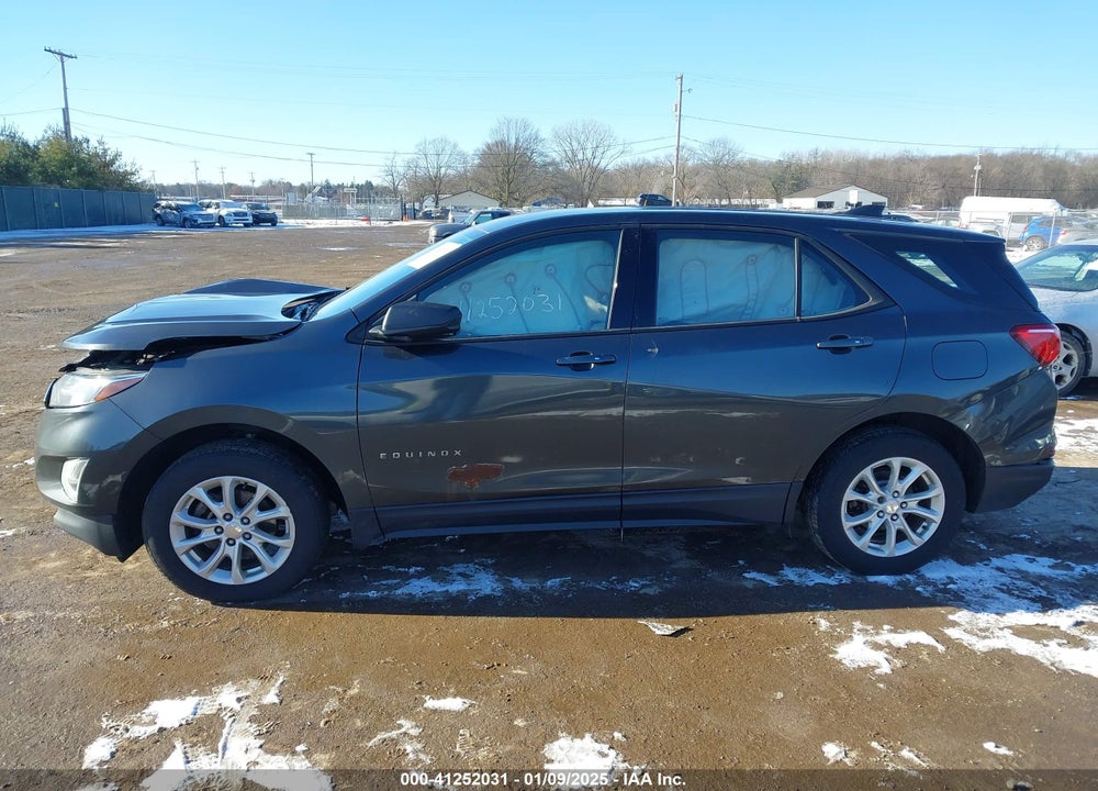 2018 CHEVROLET EQUINOX LS VIN: 2GNAXREV9J6209262