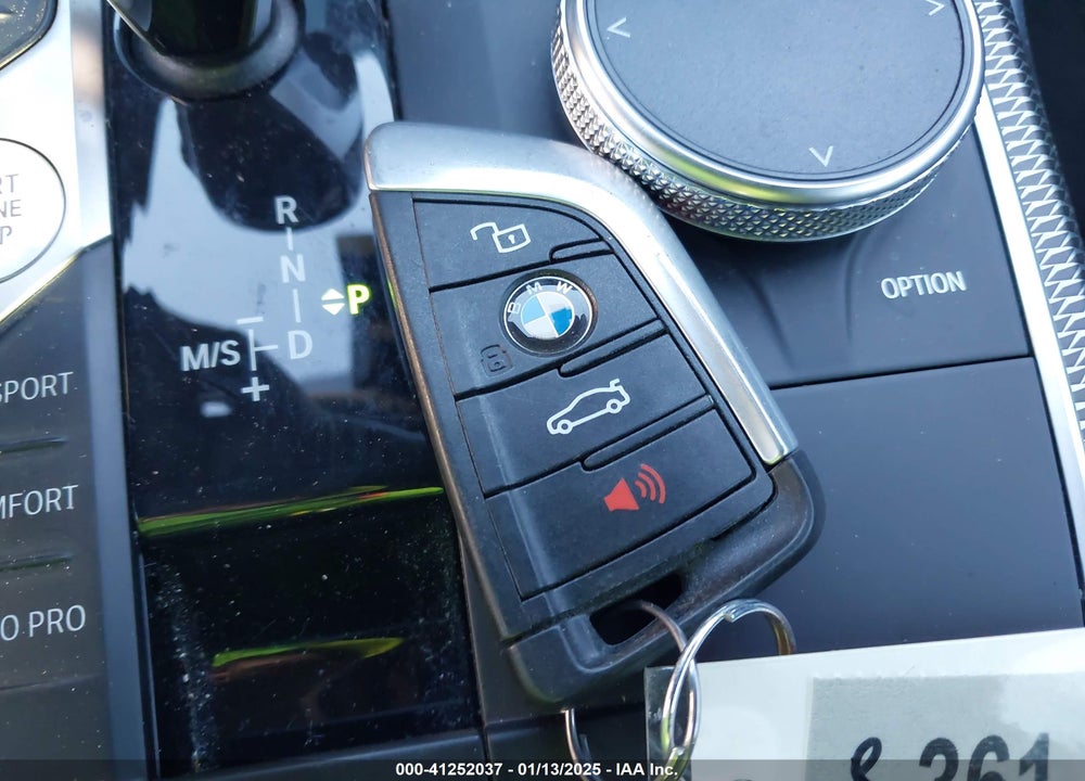 2021 BMW M440I XDRIVE VIN: WBA13AR05MCF38945