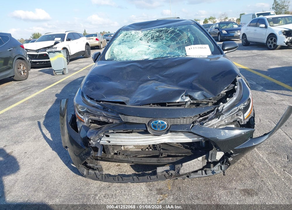 2022 TOYOTA COROLLA VIN: JTDEAMDE0NJ040788