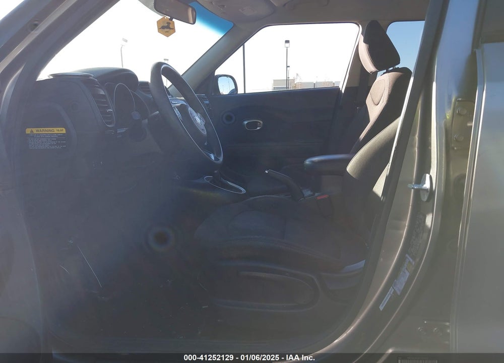 2015 KIA SOUL VIN: KNDJN2A22F7134106